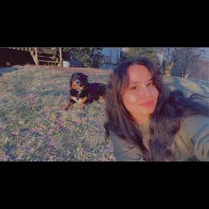 Meet your Posher, Savannah